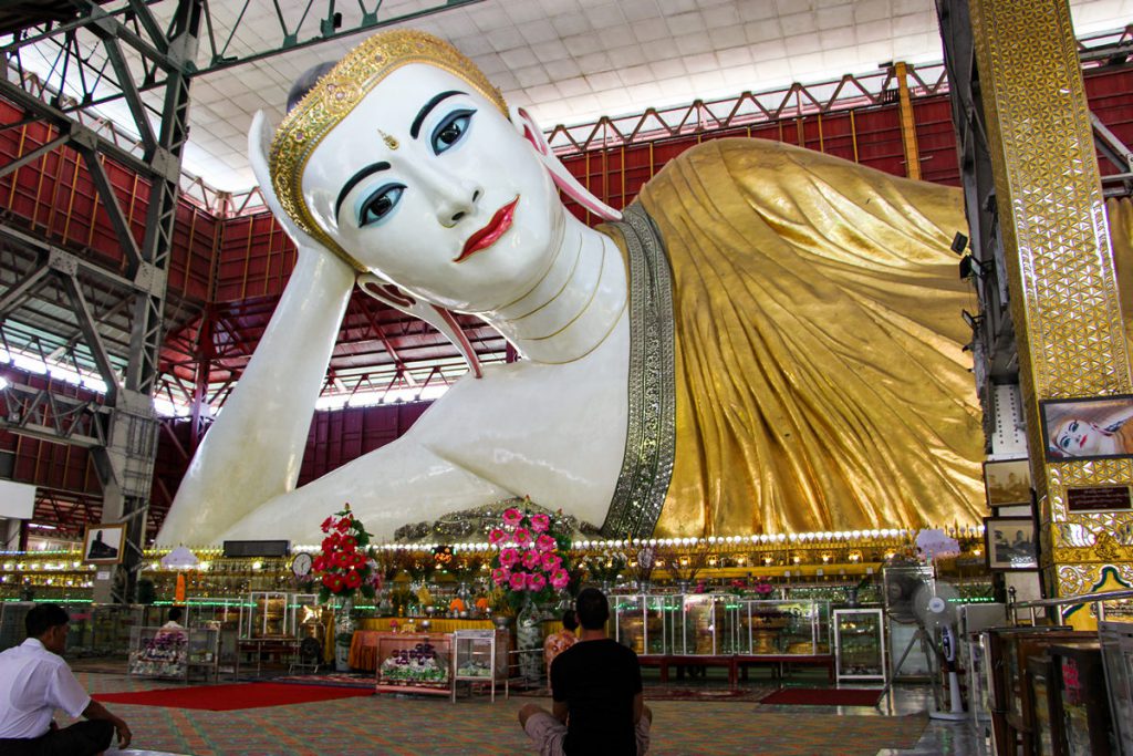 Chauk Htat Gyi Liegender Buddha