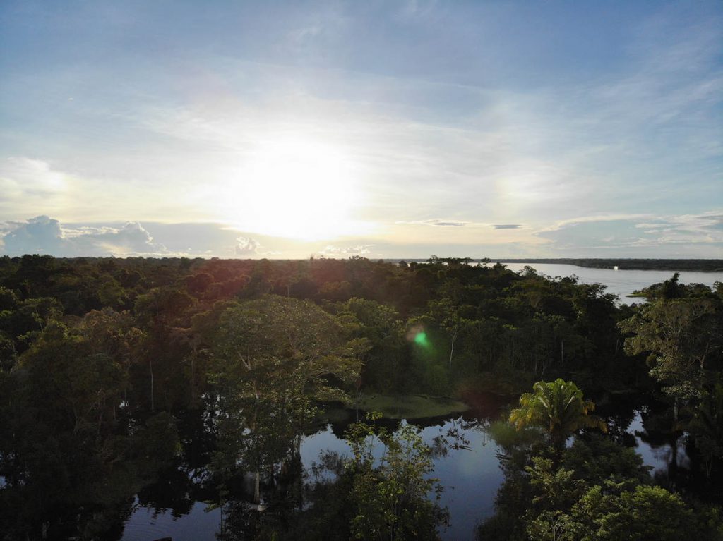 Sonnenuntergang Amazonas Peru