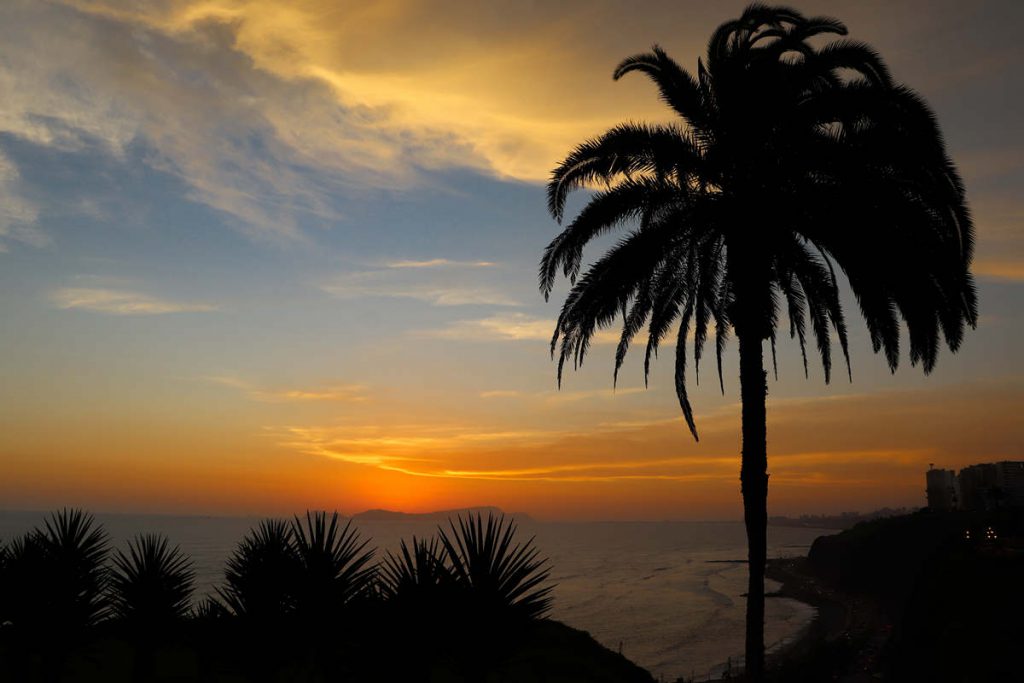 Sonnenuntergang Costa Verde Lima