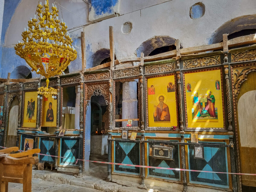 Kloster St. Nikolas von innen in Mesopotam