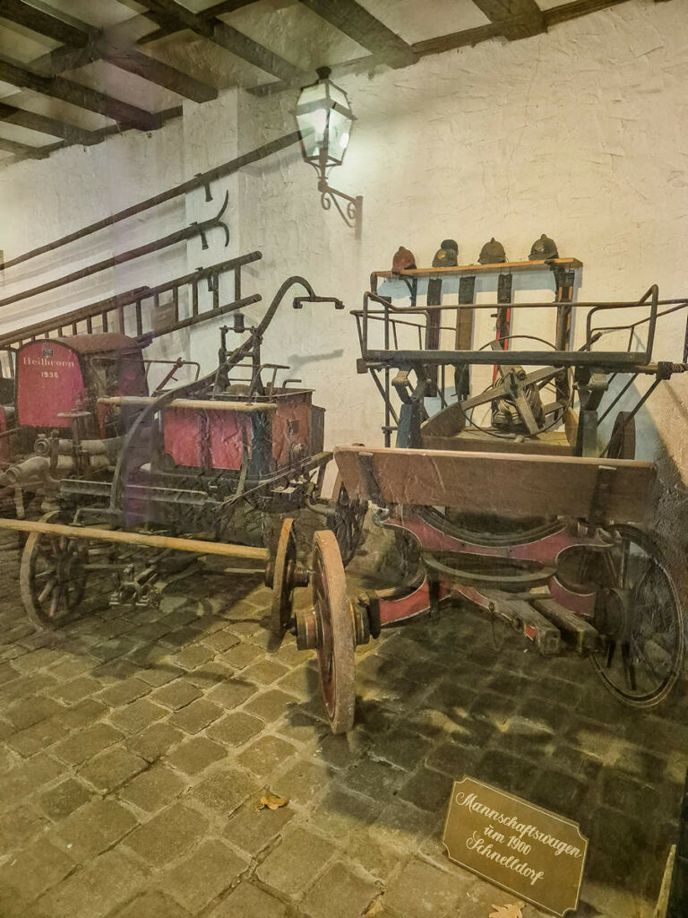 Alte Feuerwehrwagen in Feuchtwangen