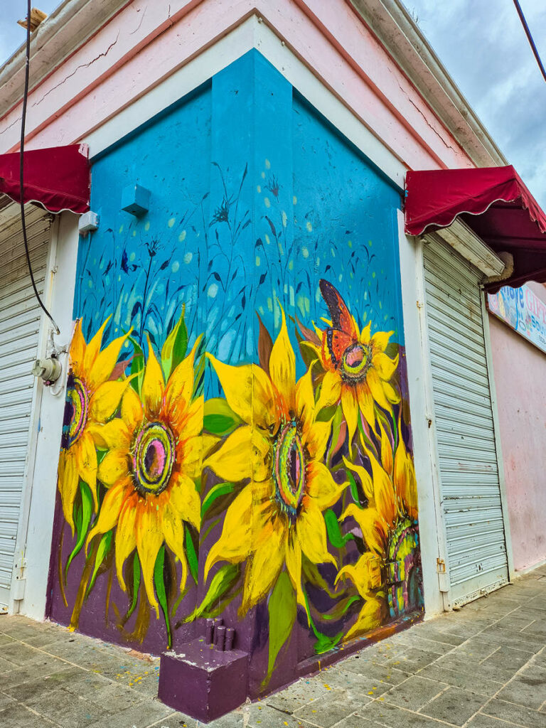 Sonnenblumen Mural Puerto Plata