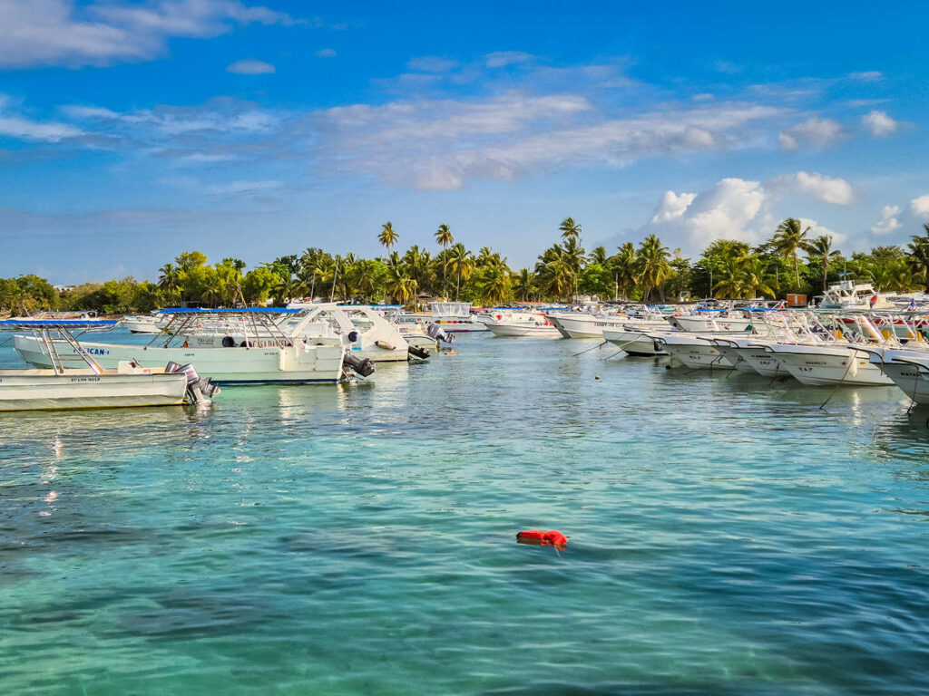 Boote Playa Bayahibe